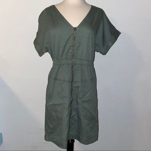NWT Olive Green Zip Dress Pockets V Neck Sinched